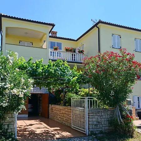 Krebel In - Istrien Pensionat Poreč