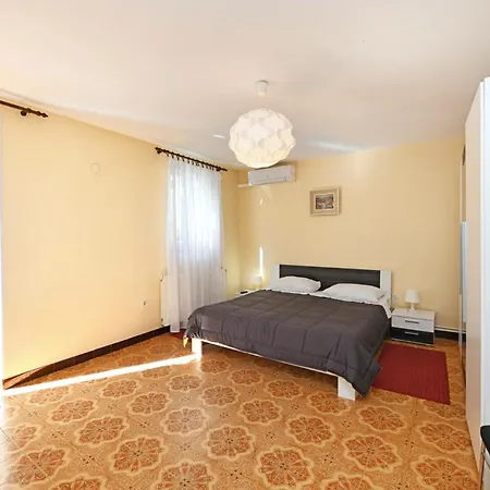 Gostinjska kuća Krebel In - Istrien 3*