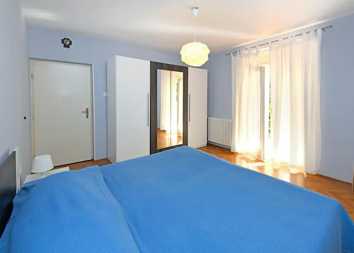 Krebel In - Istrien 3* Poreč