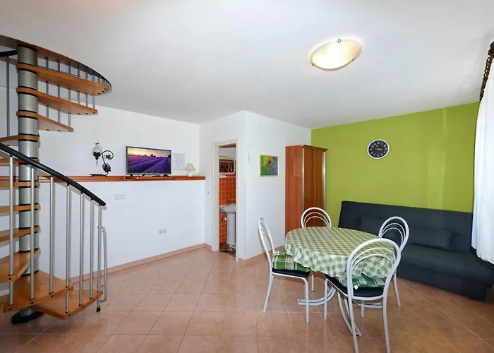 Krebel In - Istrien 3*